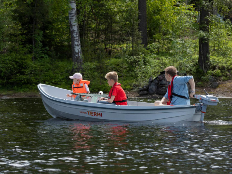 TERHI Saiman M B Boats Sat Com ApS terhi-saiman-m-b-boats-sat-com-aps